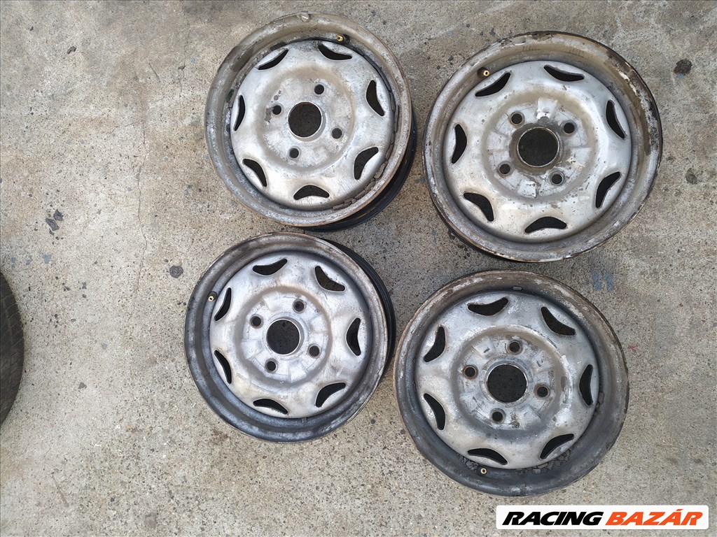 Suzuki Swift 4db 13"-os felni 1. kép