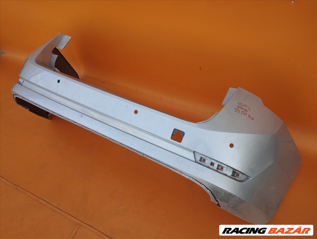 Skoda Octavia 4 kombi hátsó lökhárító (S4.50.326) 1. kép