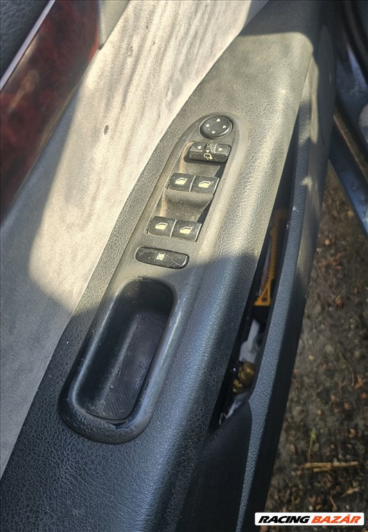 Peugeot 407 Bal első ablakemelő kapcsoló  1. kép