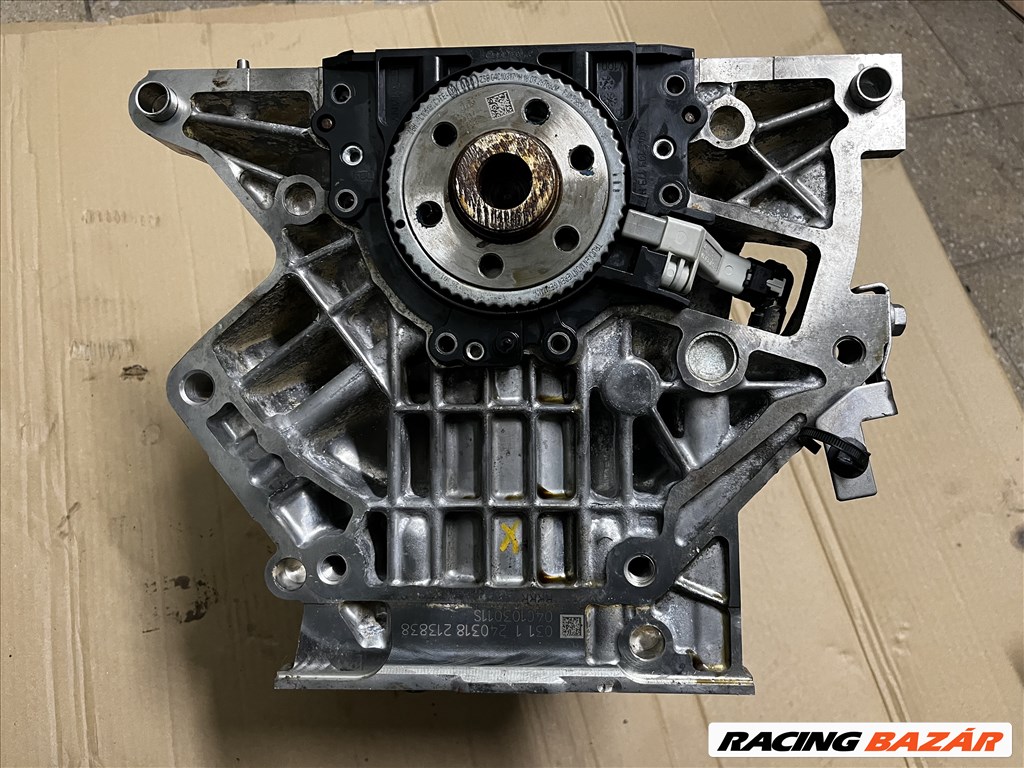 Volkswagen Golf VII, Skoda Octavia III, Audi A3 (8V) 1.0 TSI CHZ motorblokk 04c103023j 4. kép
