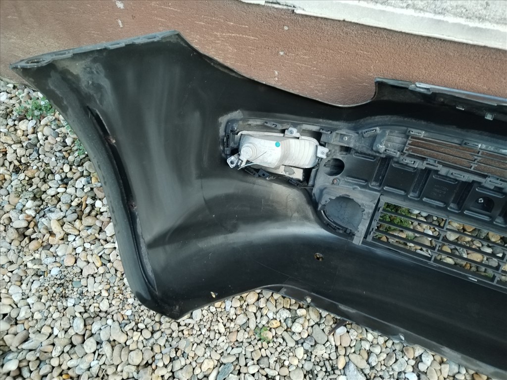 Fiat Punto Evo első lökhárító 735500118 8. kép