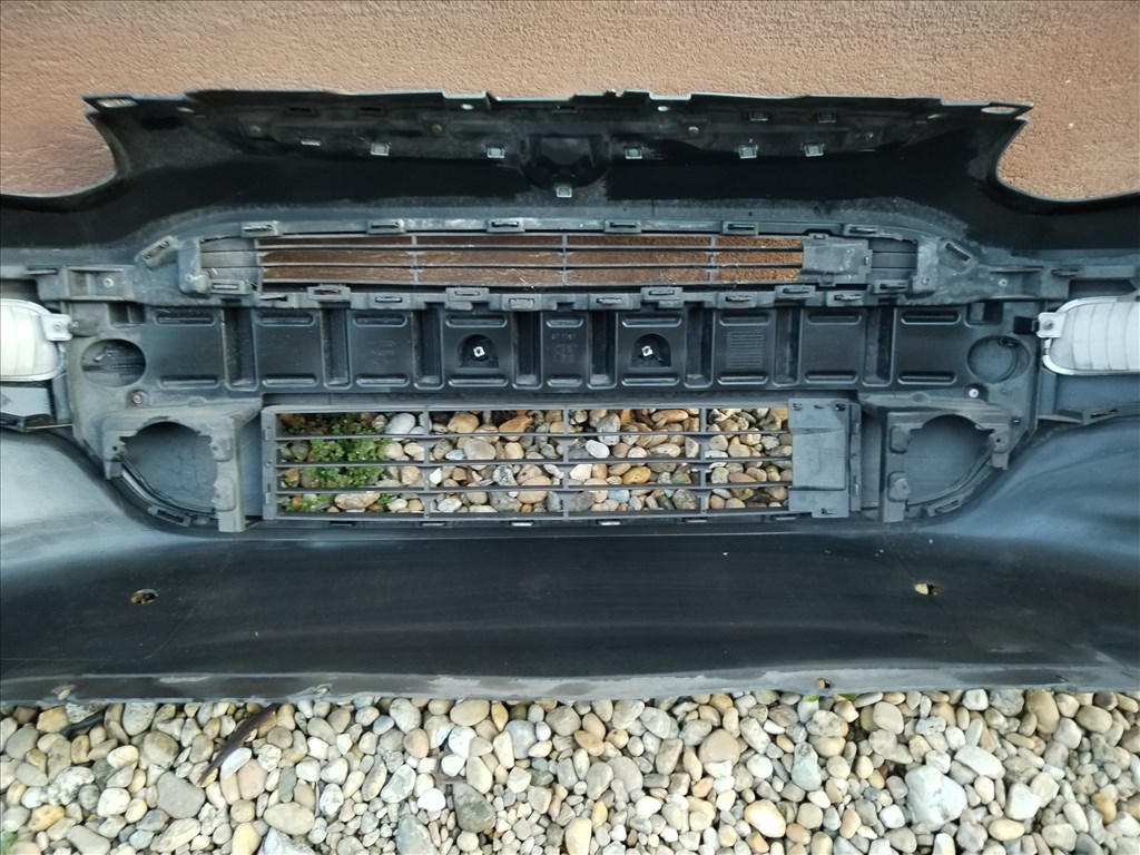 Fiat Punto Evo első lökhárító 735500118 9. kép