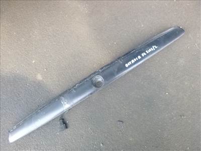 Skoda Octavia I 5 AJTÓS csomagtérajtó díszléc rendszám lámpával 