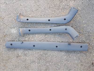Opel Astra F KOMBI csomagtérajtó belső ablak melletti  burkolat  90381303 90381304