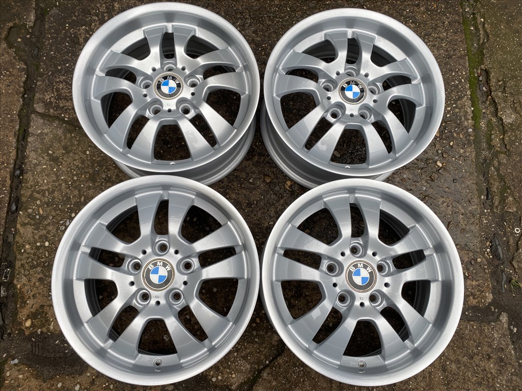 4db gyári 16" BMW 3 E90 Styling 154 alufelni. (3480) 1. kép