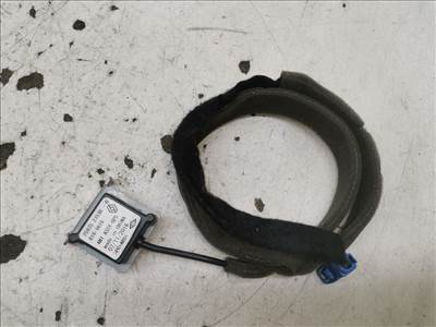 RENAULT CLIO IV 1.5 dCi 90 GPS Antenna #35515# 259752753R