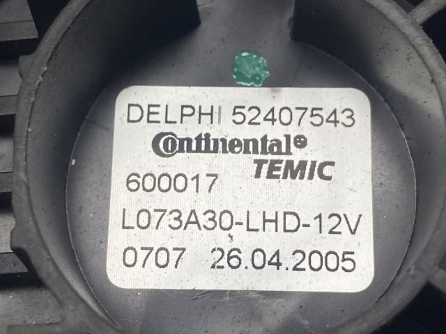 OPEL ASTRA H Fűtőmotor (Klímás) 5. kép