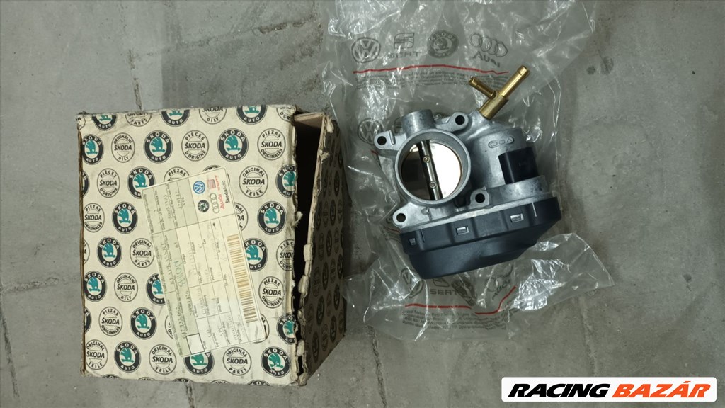 Skoda 1.4 mpi fojtószelep  047133062 1. kép