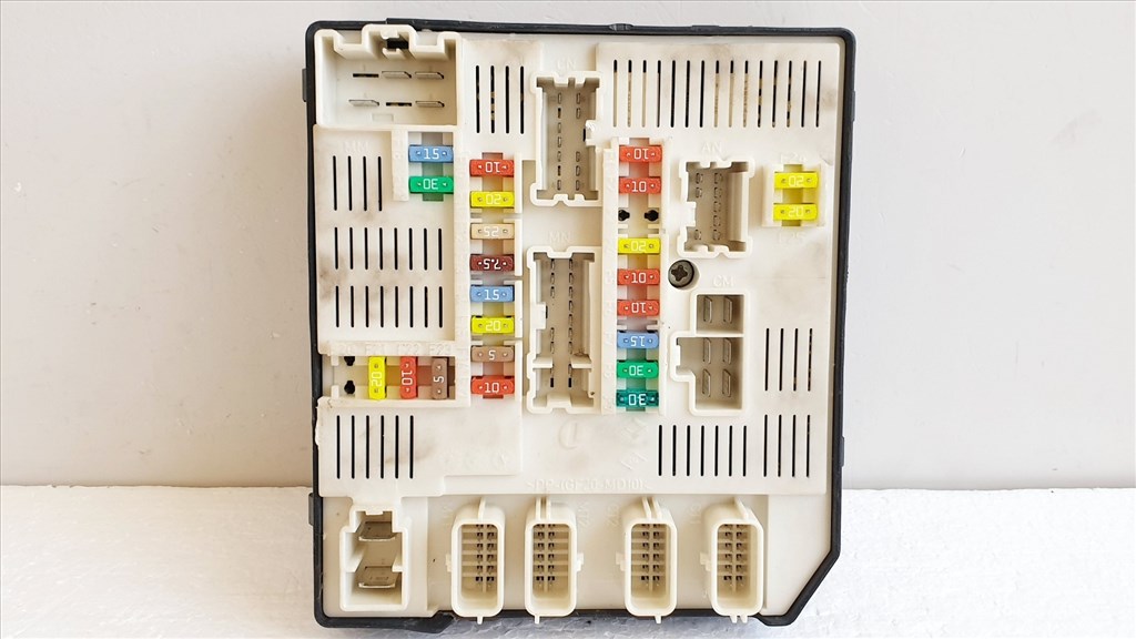 508450 Renault Megane 3, 2009, Biztosíték Tábla, 284B60008R-E, USM. 1. kép