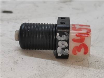 PEUGEOT 406 (8B) 2.0 HDI 110 Fék Pedál Kapcsoló #34579#