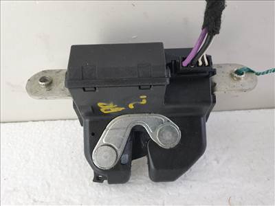 504121 Fiat Bravo 2, Csomagtérajtó Zár, 55701971, Zárszerkezet.