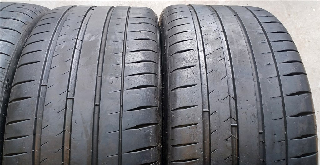 Michelin Pilot Sport 255/40 R21 265/40 R21 nyári gumik 2-2db 6. kép