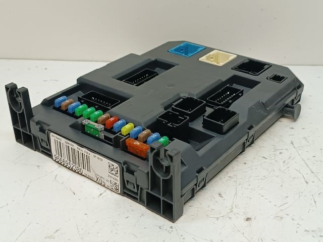 CITROËN C3 PICASSO Biztosítéktábla Utastér 8. kép