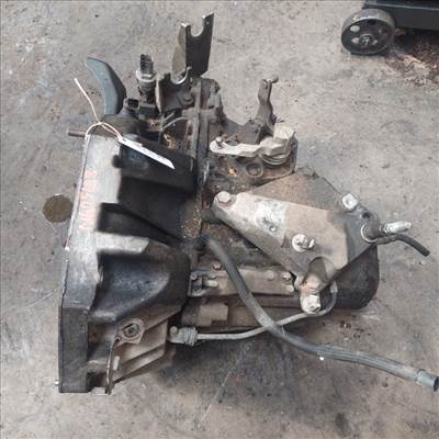RENAULT Kangoo 2003.01 - 2008.01 Sebességváltó, dízel manuális