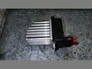 Audi A6 (C5 - 4B) Előtét Ellenállás Fűtőmotor *112763* 5ds00646702 audi-4b0820521