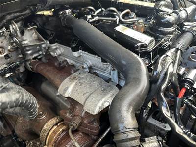 Mercedes vito 639 OM651 fűzött blokk hengerfejjel 