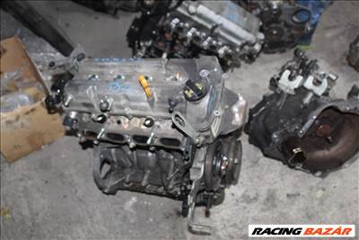 Opel Agila A  1.2B fűzött blokk hengerfejjel K12B