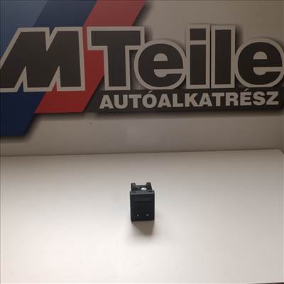 (GYÁRI ÚJ) BMW Digitális óra 3-as Z3 E36