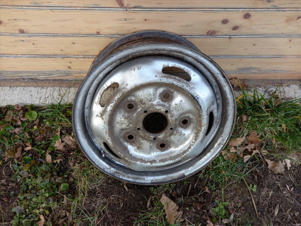  5x160 lyukosztású 5,5JJ 15" használt (gyári felni) lemezfelni 6. kép