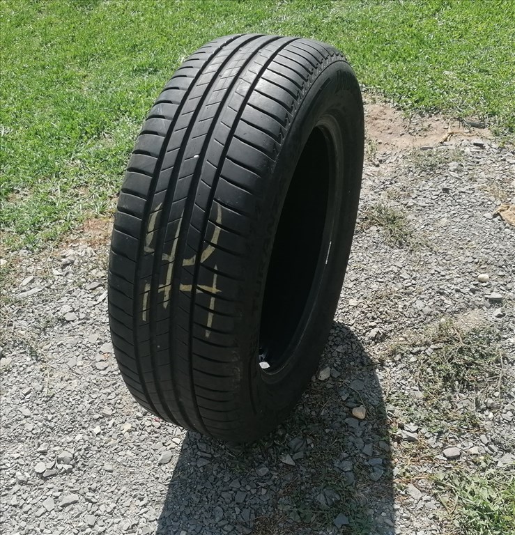  205/6016" használt Bridgestone nyári gumi gumi 1. kép