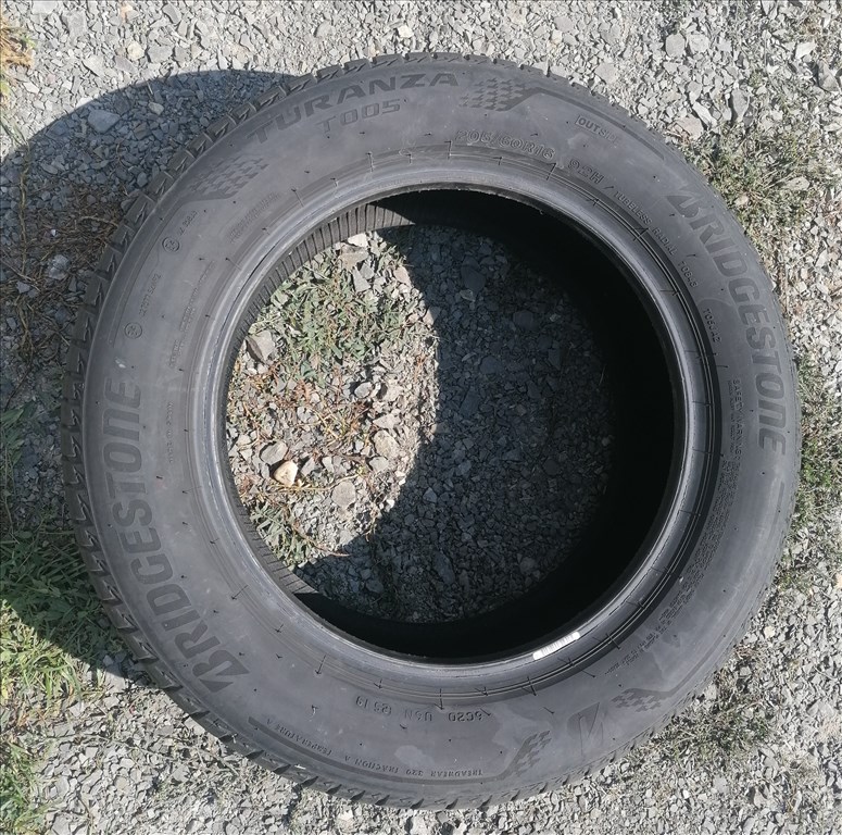  205/6016" használt Bridgestone nyári gumi gumi 3. kép