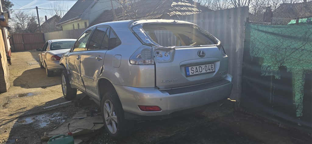 Lexus RX (AL10) bontott alkatrészei vagy egyben bontásra eladó 9. kép