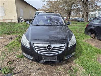 Opel Insignia A 2.0 CDTI homlokfal HŰTŐKKEL
