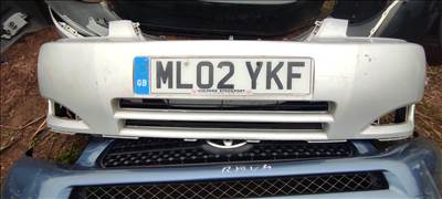 Toyota Corolla (E120/E130) Első lökhárító 