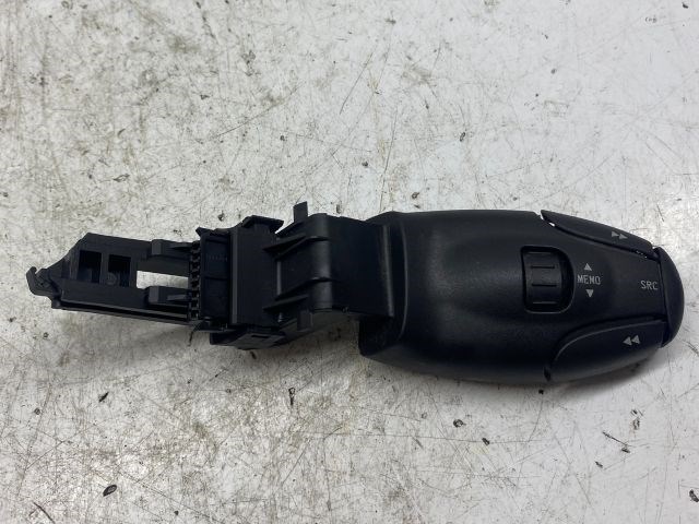 PEUGEOT 307 Jobb Multikormány Kapcsoló 1. kép