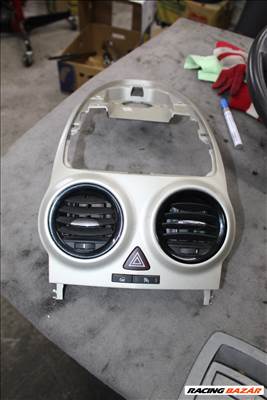 Opel Corsa D 1.2 középkonzol keret 13204955