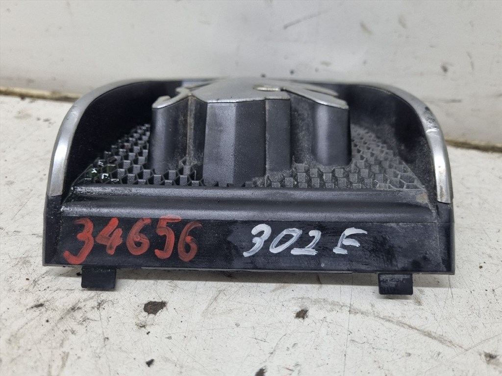 PEUGEOT 406 (8B) 2.0 HDI 110 Első Embléma #34656# 9623832877 7. kép