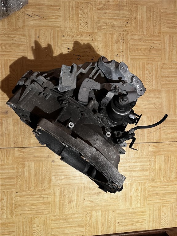 Opel Astra J, Opel Zafira C F40 sebességváltó  2. kép