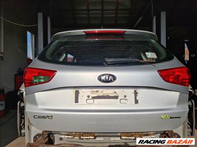 Kia Ceed II kombi csomagtérajtó 