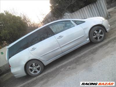 Mitsubishi Grandis bontott alkatrészei