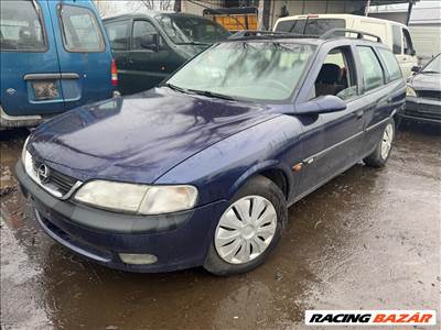 Opel Vectra B 1.6 -X16XEL- bontott alkatrészei