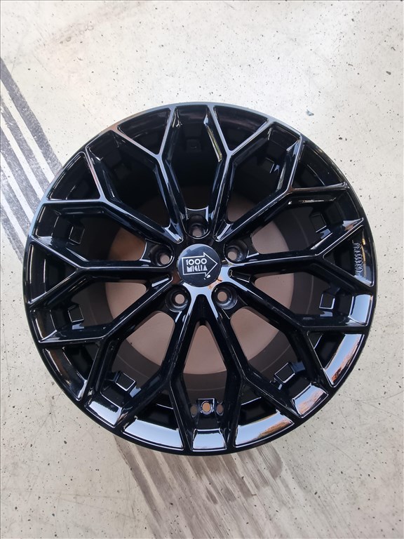  5x114.3 lyukosztású 7,5JJ 17" új alufelni 2. kép