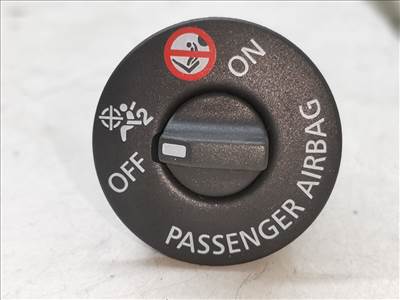 RENAULT CLIO IV 1.5 dCi 90 Légzsák Kapcsoló #35518# 681995290R