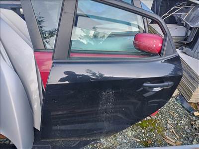 Mazda 2 (DY) bal hátsó komplett ajtó eladó 