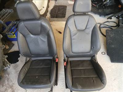 Opel Astra K bőr belső 