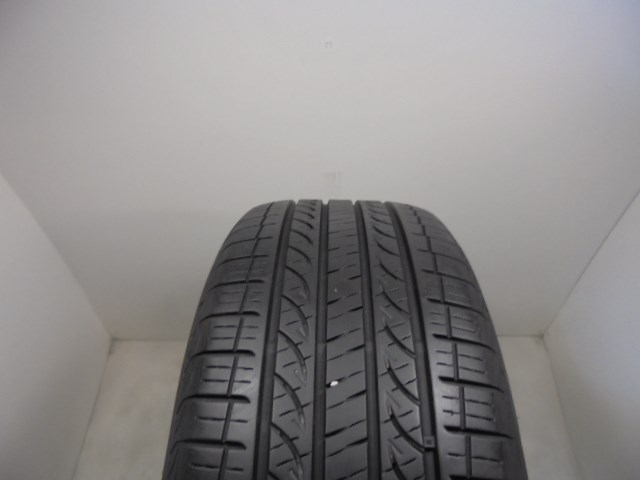 Yokohama Avid GT S35 Bluearth 235/55 R19  1. kép