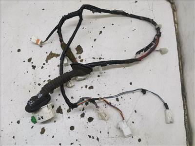 MAZDA PREMACY (CP) 2.0 TD Bal első Ajtó Kábelköteg #35879#