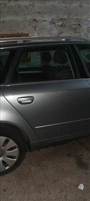 Audi A4 Avant LY7G jobb hátsó ajtó