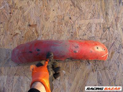 JAWA PIONYR KORAI MODELLÉRE MEGVÁGOTT ELSŐSÁRVÉDŐ