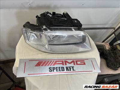 Audi A6 (C5 - 4B) jobb oldali fényszóró  081411102r