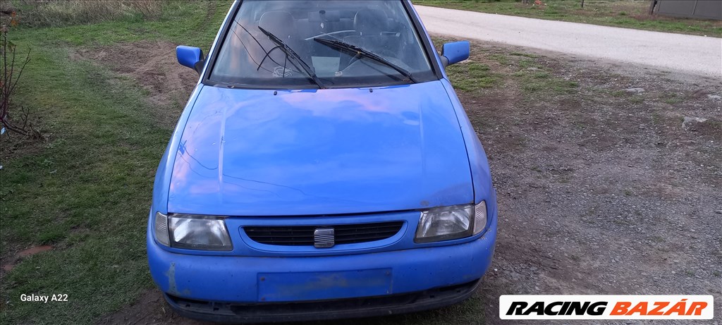 Eladó Seat Cordoba 1.4 16V Stella (1390 cm³, 75 PS) 3. kép