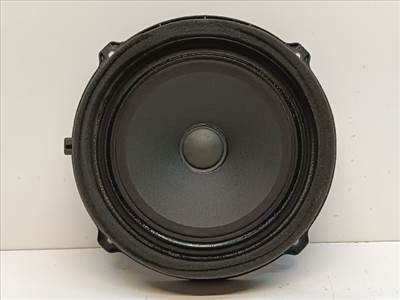 KIA CEED Jobb első Hangszóró