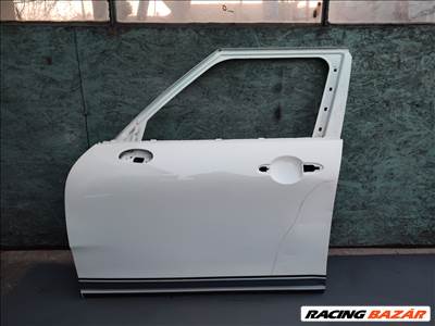 Mini Clubman F54 bal első ajtó enyhén sérült