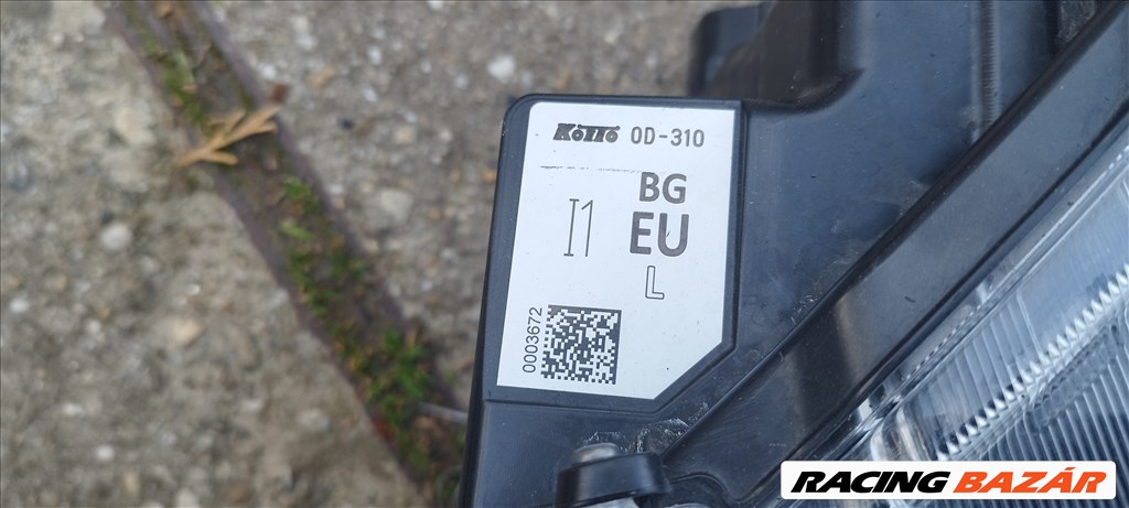 Toyota Yaris Cross (XP210) bal oldali led fényszóró eladó 0d310 7. kép
