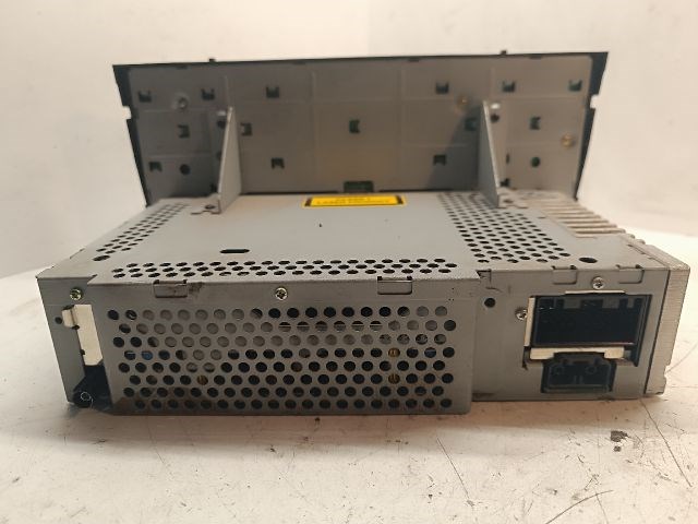 JAGUAR X-TYPE Rádió / CD 2. kép