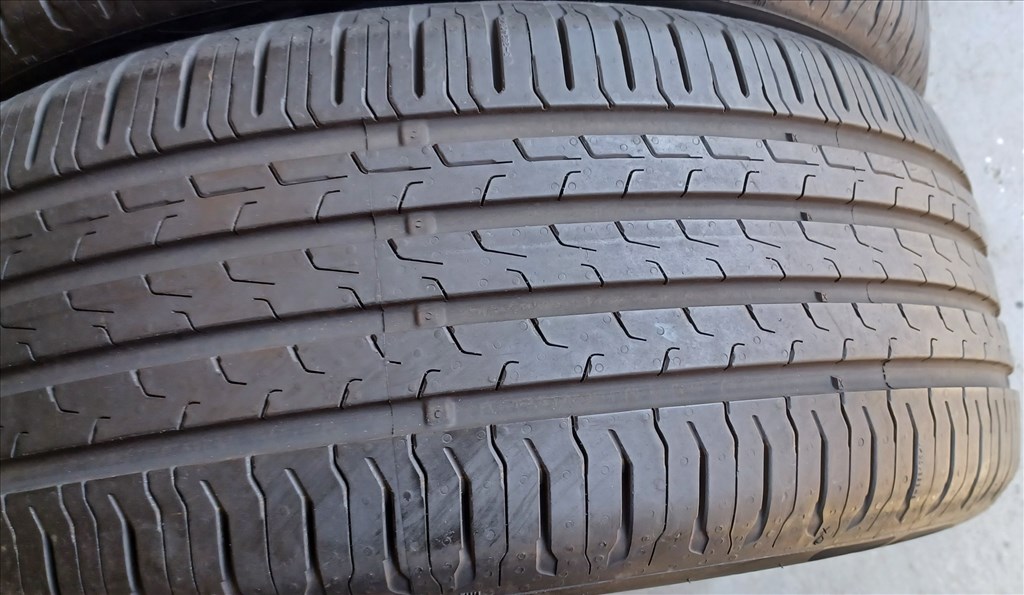 Demó Continental Ecocontact6 235/50 R19 nyári gumik 90e./4db 1. kép